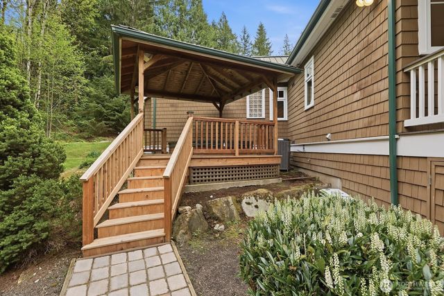 28610 SE 43rd Street, Fall City, WA 98024