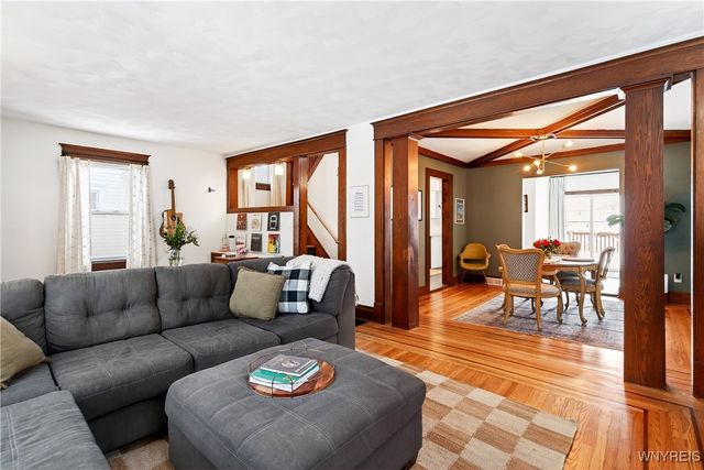 36 Lyndhurst Avenue, Buffalo, NY 14216