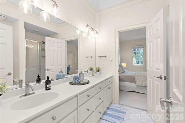 11609 Glenn Abbey Way, Charlotte, NC 28277