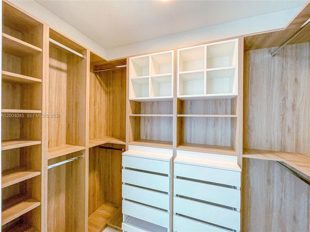 15701 Collins Ave 1205, Sunny Isles Beach, FL 33160
