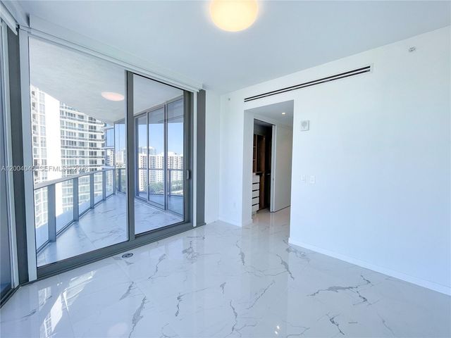 15701 Collins Ave 1205, Sunny Isles Beach, FL 33160