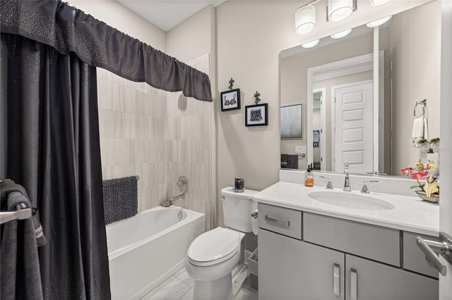 8425 SW 93RD CIRCLE, Ocala, FL 34481