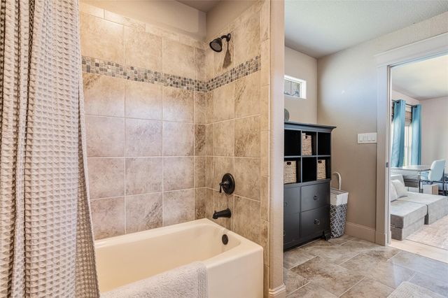 804 Sombrero Drive, Crystal Beach, TX 77650
