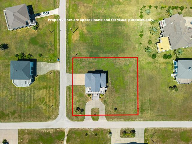 804 Sombrero Drive, Crystal Beach, TX 77650