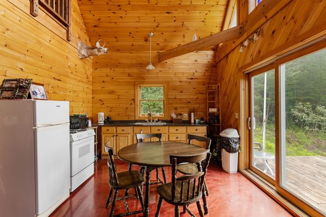 942 Deer Run Lane, Enosburg, VT 05450
