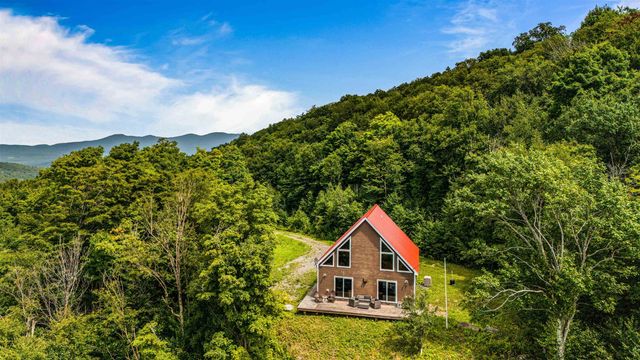 942 Deer Run Lane, Enosburg, VT 05450