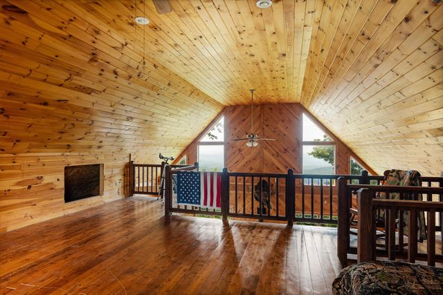 942 Deer Run Lane, Enosburg, VT 05450