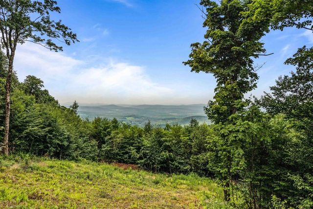 942 Deer Run Lane, Enosburg, VT 05450