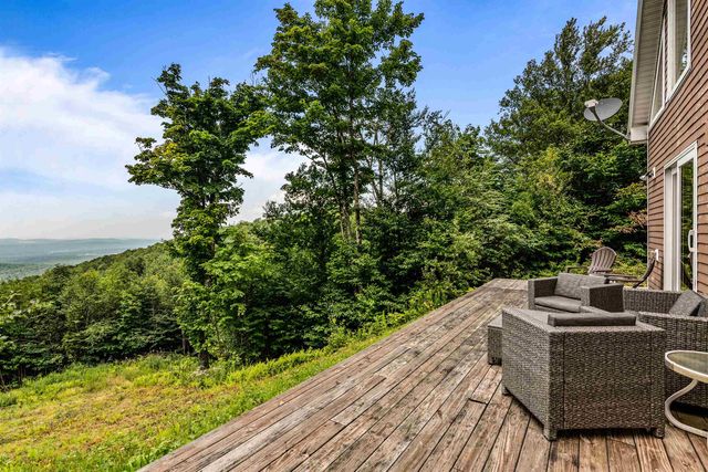 942 Deer Run Lane, Enosburg, VT 05450