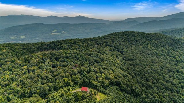 942 Deer Run Lane, Enosburg, VT 05450