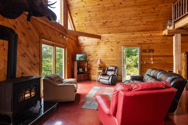 942 Deer Run Lane, Enosburg, VT 05450