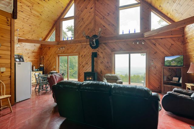 942 Deer Run Lane, Enosburg, VT 05450