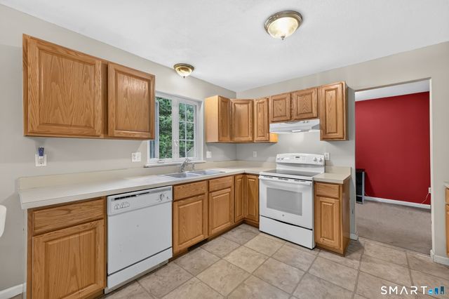 34 Laurel Street, Enfield, CT 06082