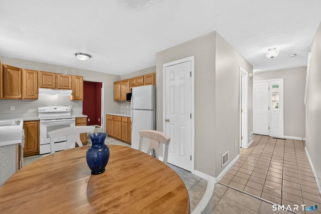 34 Laurel Street, Enfield, CT 06082
