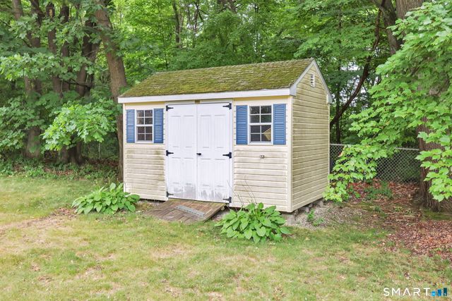 34 Laurel Street, Enfield, CT 06082