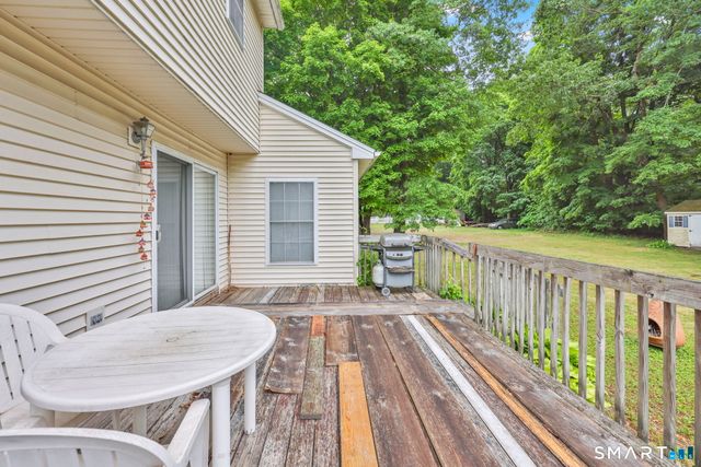 34 Laurel Street, Enfield, CT 06082