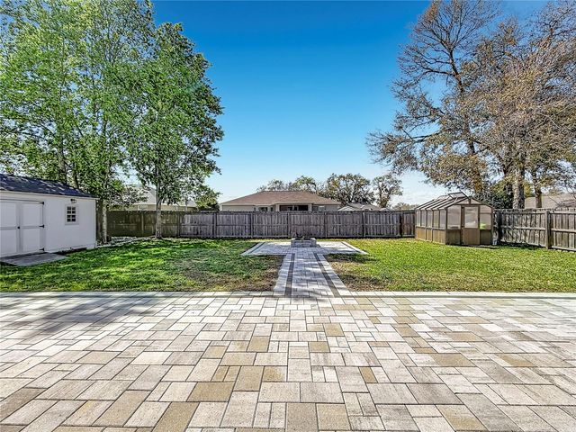 10120 SE 68TH COURT, Belleview, FL 34420