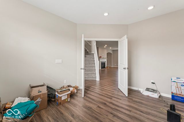 6400 Flag Stop Drive, Whitestown, IN 46075