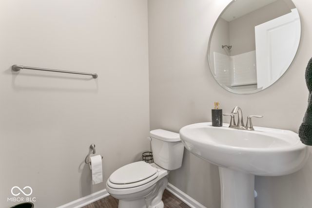 6400 Flag Stop Drive, Whitestown, IN 46075