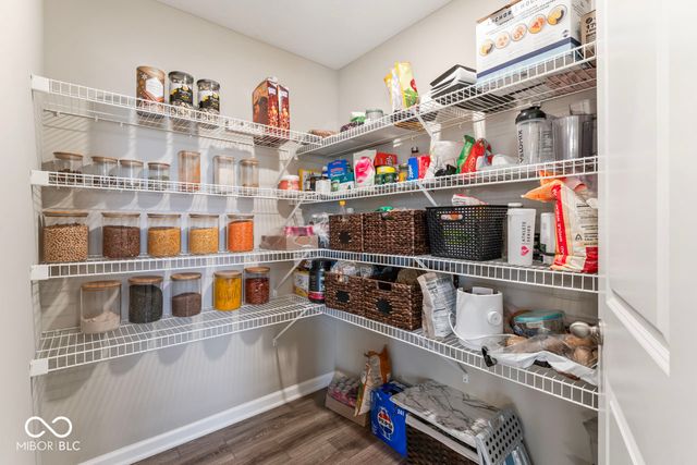 6400 Flag Stop Drive, Whitestown, IN 46075