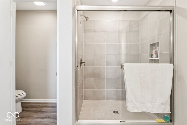 6400 Flag Stop Drive, Whitestown, IN 46075