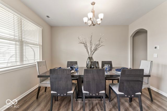 6400 Flag Stop Drive, Whitestown, IN 46075