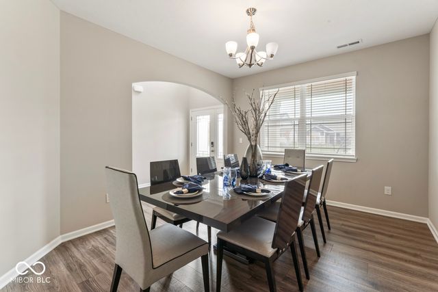 6400 Flag Stop Drive, Whitestown, IN 46075