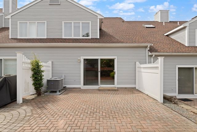 19 Olde Village Drive 1603, Salem, MA 01970