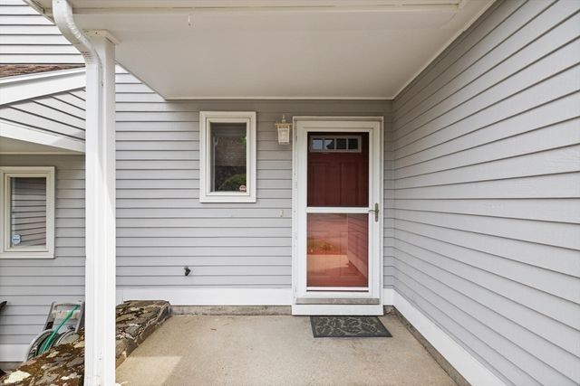 19 Olde Village Drive 1603, Salem, MA 01970