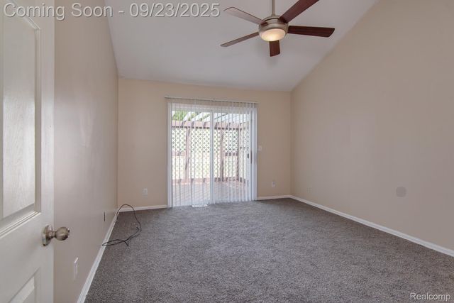 32912 Sand Piper Drive, Romulus, MI 48174