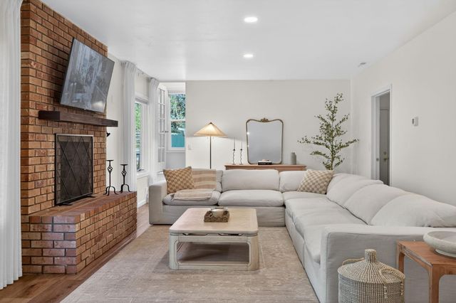 1818 Smith Flat Rd, Placerville, CA 95667