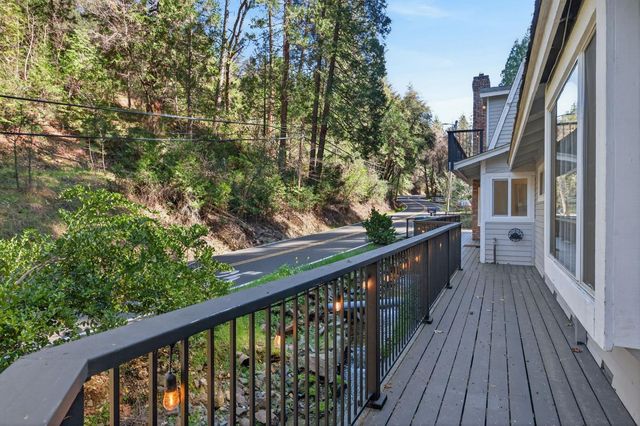 1818 Smith Flat Rd, Placerville, CA 95667