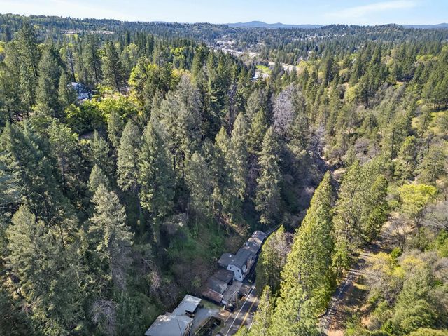 1818 Smith Flat Rd, Placerville, CA 95667