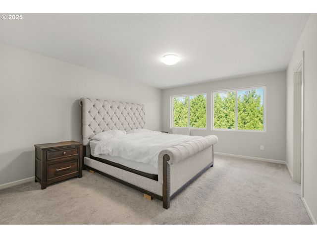 2066 Se TEAL Ave, Gresham, OR 97080