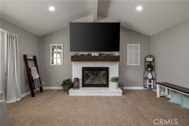 30189 Longhorn Drive, Canyon Lake, CA 92587