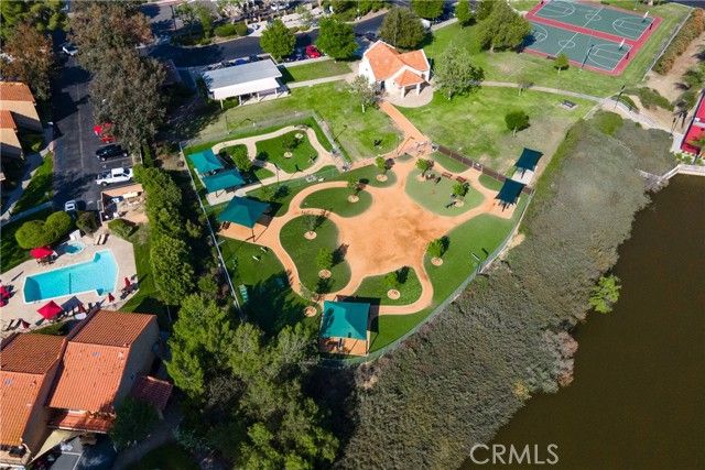 30189 Longhorn Drive, Canyon Lake, CA 92587