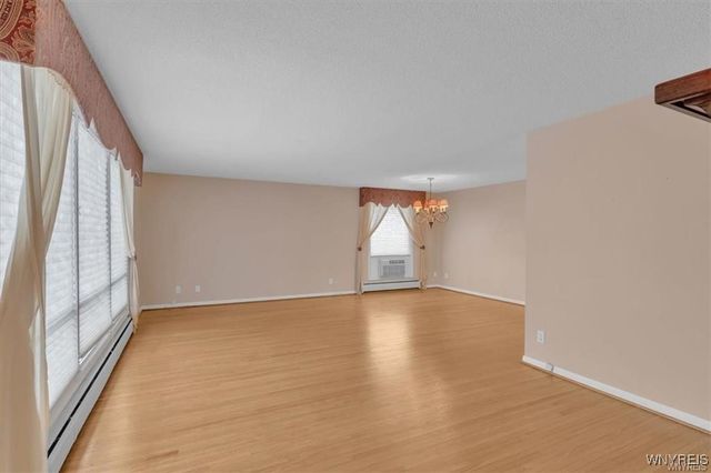 116 Segsbury Road, Amherst, NY 14221