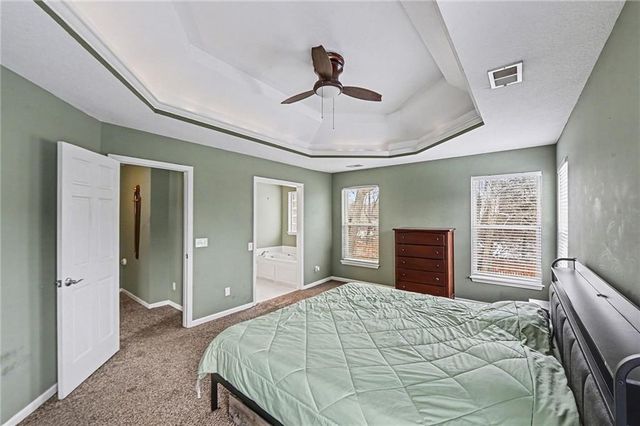 1808 NW 79th Terrace, Kansas City, MO 64151