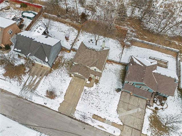 1808 NW 79th Terrace, Kansas City, MO 64151