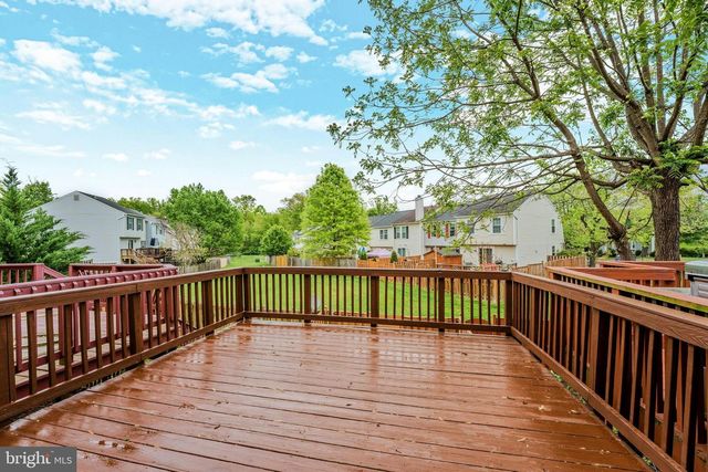 24 HUNTLEY CT, Sterling, VA 20165