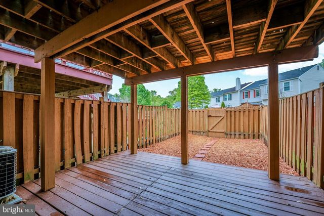 24 HUNTLEY CT, Sterling, VA 20165
