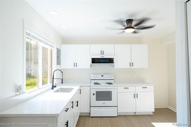 31776 Arenac Court, Westland, MI 48186
