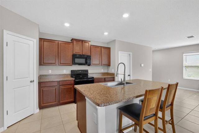 10211 AMAZING GRACE AVENUE, Riverview, FL 33578
