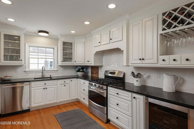 139 Park Road, Fair Haven, NJ 07704