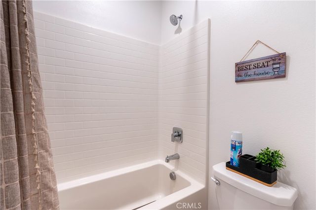 565 Hudson Way, Rialto, CA 92377