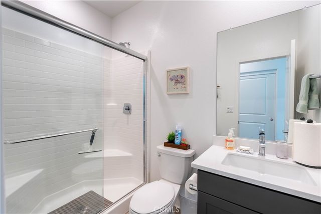 565 Hudson Way, Rialto, CA 92377
