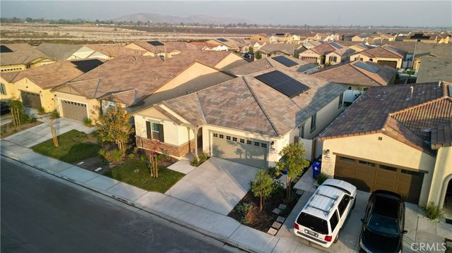 565 Hudson Way, Rialto, CA 92377