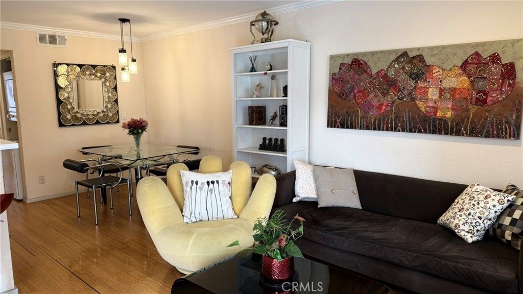 957 S Gramercy 203, Los Angeles, CA 90019 — photo 3