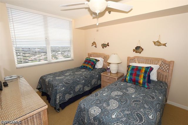 5550 Heron Point DR 2004, Naples, FL 34108