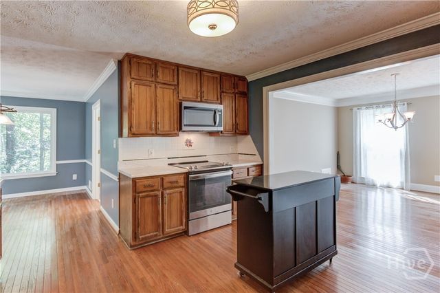 1162 Melton Drive SW, Lilburn, GA 30047